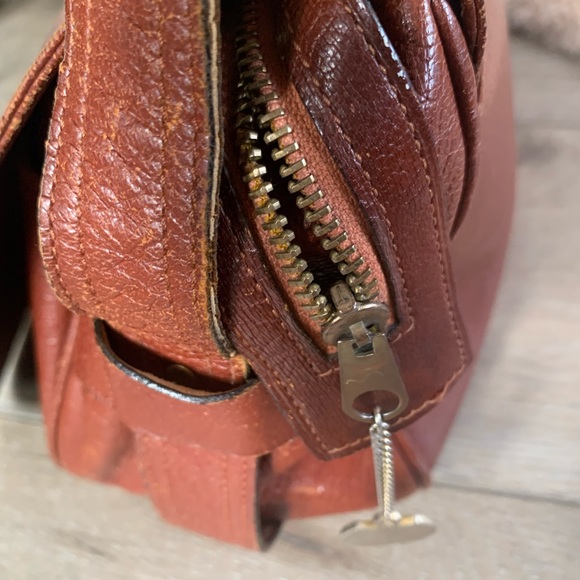 HP🌟Rare Vintage Celine saddle bag - Picture 5 of 15